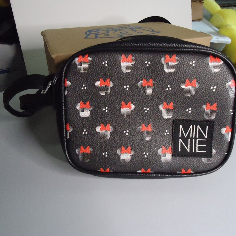 Dani By Danielle Nicole Disney Purse Multi Minnie Mouse Crossbody Black Red Bag